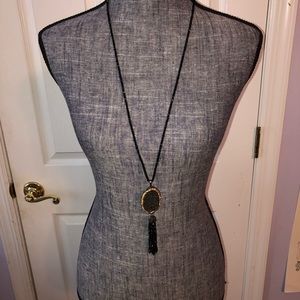 black crystal shiny necklace